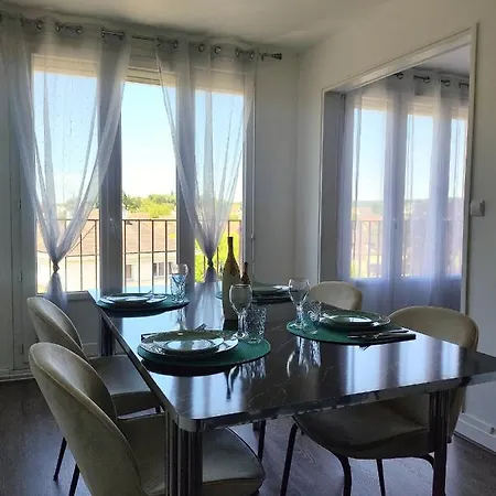 Le Thourottois*centre Ville*wifi*spacieux*confort* Saint-gobain * Thourotte